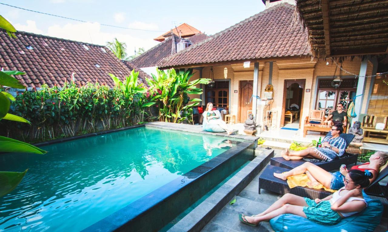 The Wayan House Vandrehjem Ubud Eksteriør billede